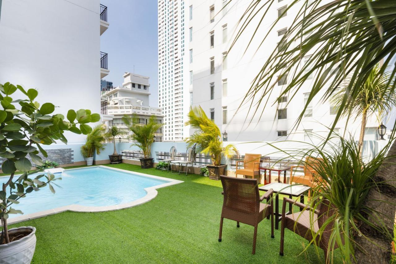 Centersea Hotel Нячанг Экстерьер фото